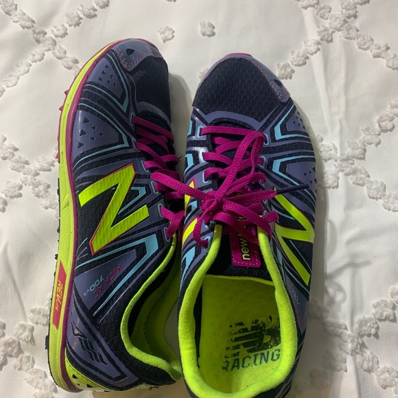 New balance indoor spikes - Picture 1 of 2